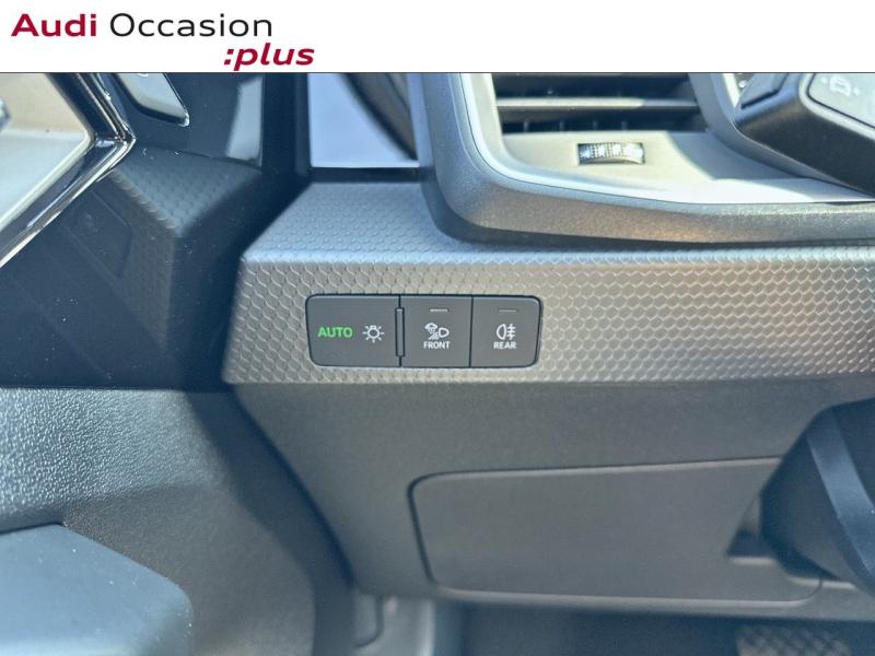 Voitures occasions Audi A1 Sportback Design Lens