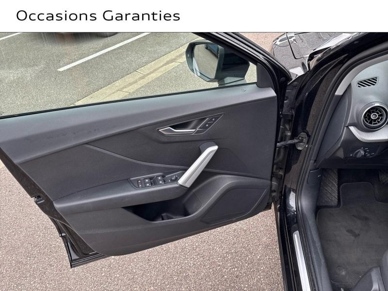 Voitures occasions Audi Q2 Design Lens