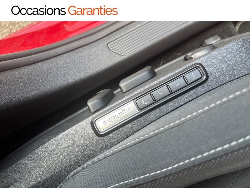 Voitures occasions VOLKSWAGEN GOLF Style Lens