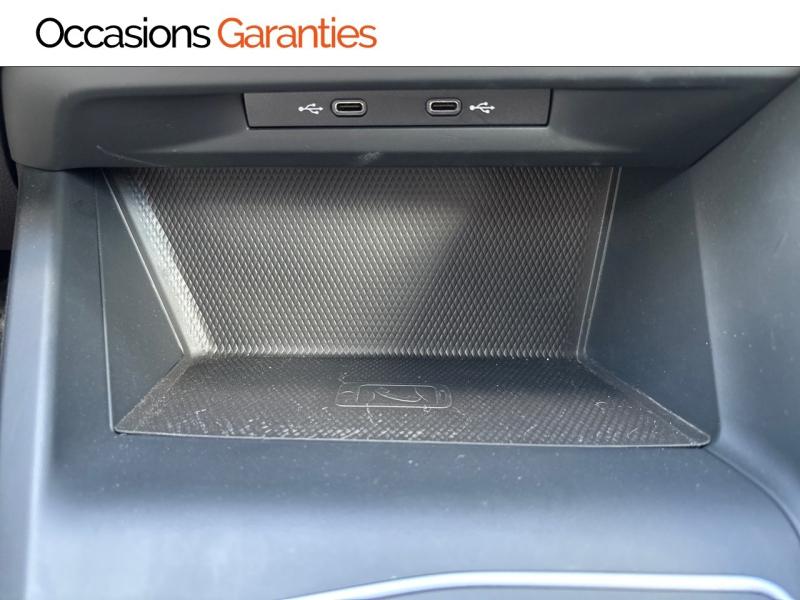 Voitures occasions VOLKSWAGEN GOLF Style Lens