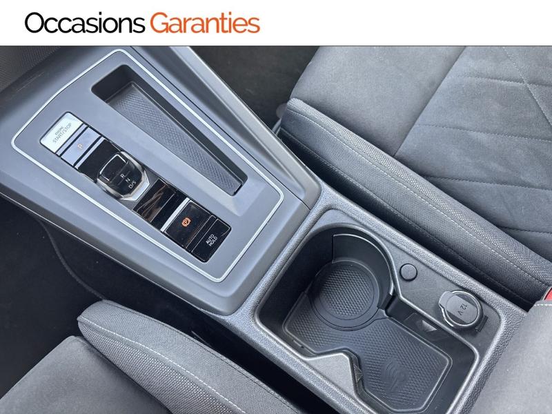 Voitures occasions VOLKSWAGEN GOLF Style Lens