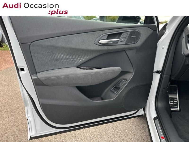 Voitures occasions Audi Q3 Design Lens