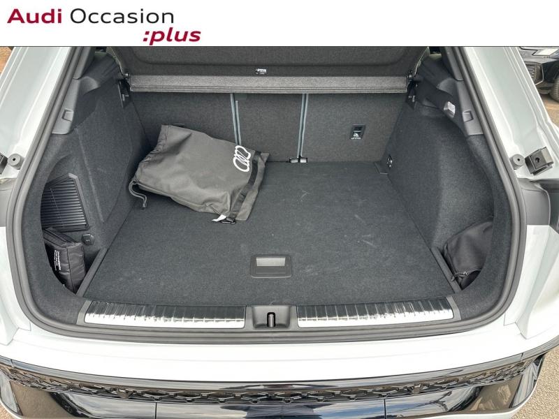 Voitures occasions Audi Q3 Design Lens