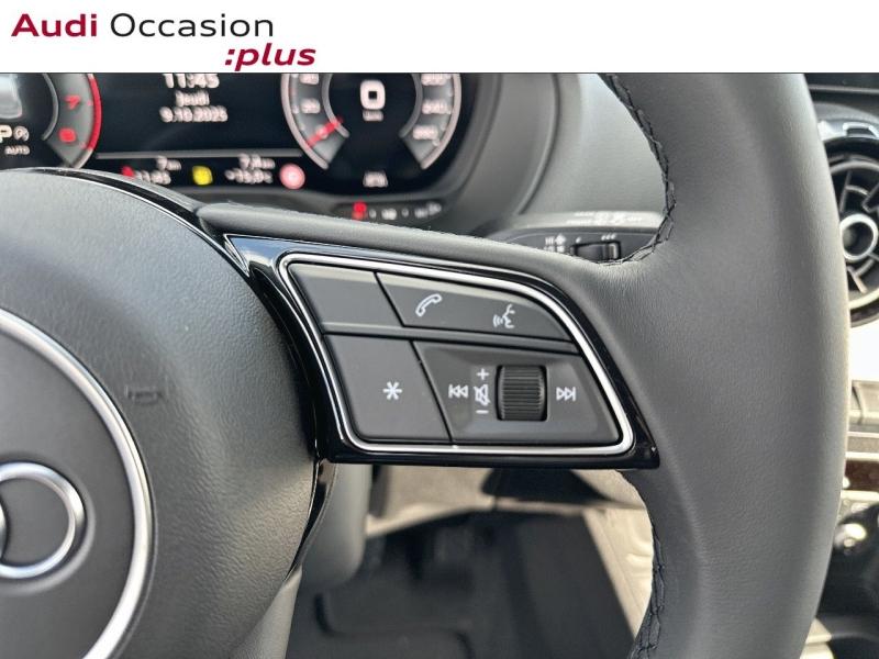 Voitures occasions Audi Q2 Design Lens