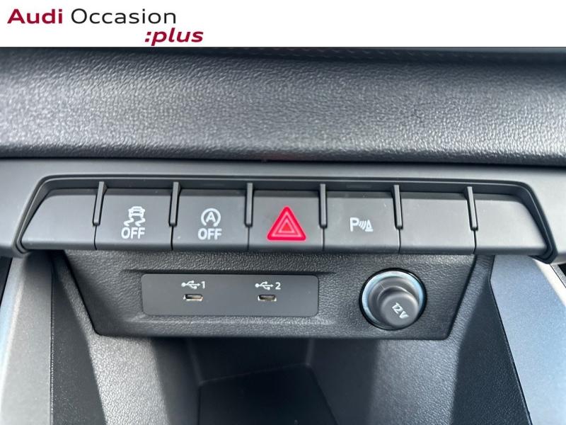 Voitures occasions Audi A1 Sportback Design Lens