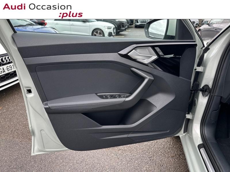 Voitures occasions Audi A1 Sportback Design Lens