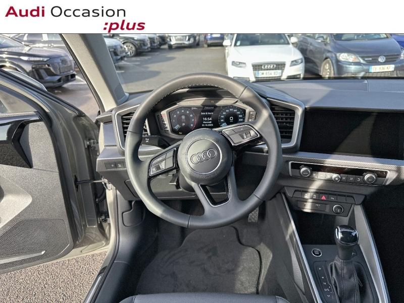 Voitures occasions Audi A1 Sportback Design Lens