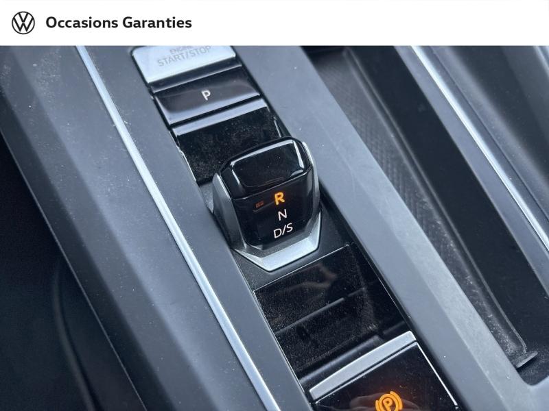 Voitures occasions VOLKSWAGEN GOLF Life Business Lens