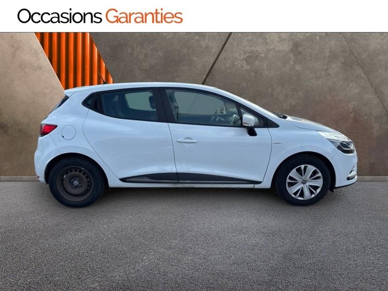 Voitures occasions RENAULT CLIO Trend Lens