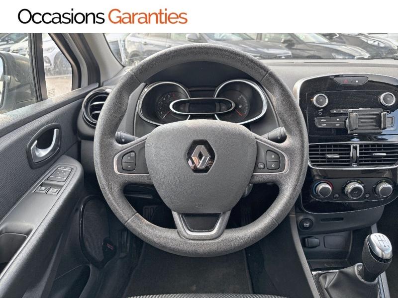 Voitures occasions RENAULT CLIO Trend Lens