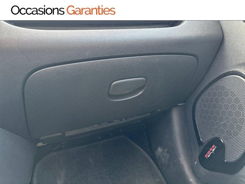 Voitures occasions RENAULT CLIO Trend Lens