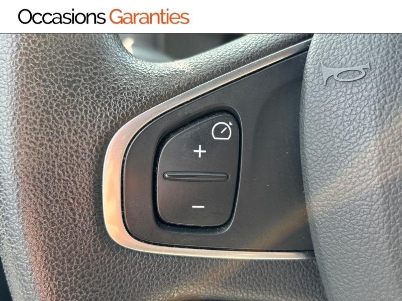 Voitures occasions RENAULT CLIO Trend Lens