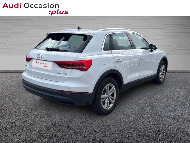 Voitures occasions Audi Q3 Design Lens