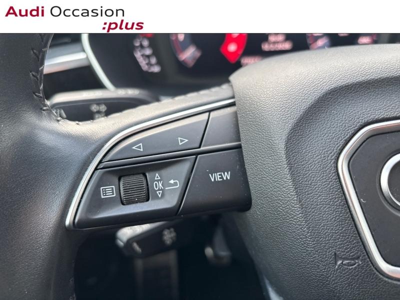 Voitures occasions Audi Q3 Design Lens