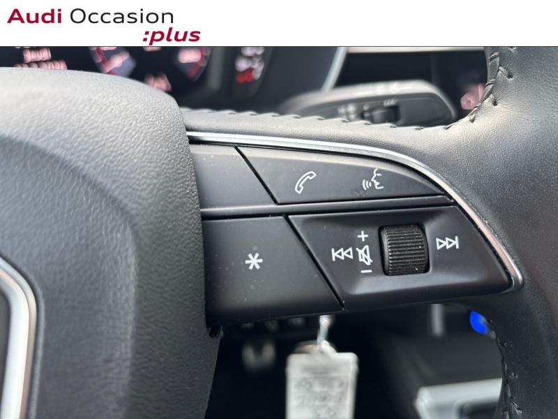 Voitures occasions Audi Q3 Design Lens