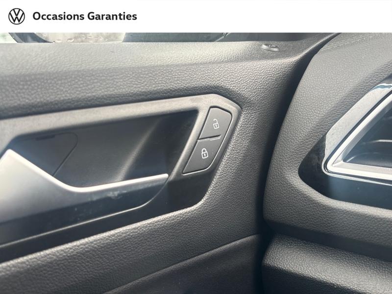 Voitures occasions VOLKSWAGEN T-ROC R-Line Lens