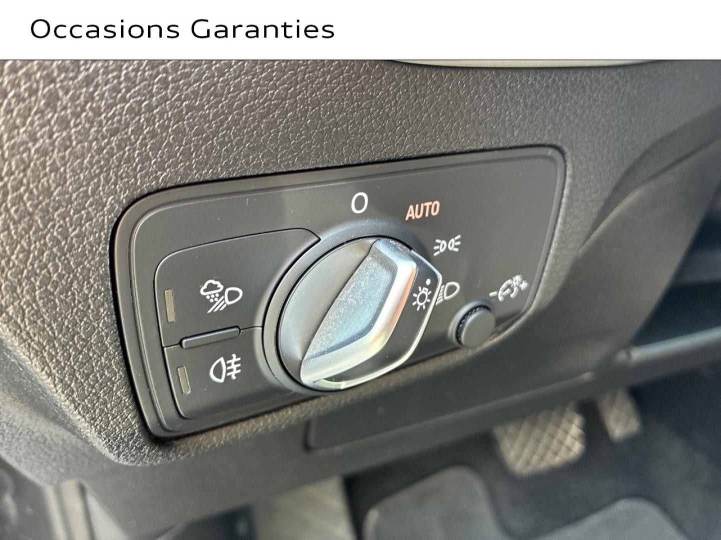 Voitures occasions Audi Q2 Advanced Lens