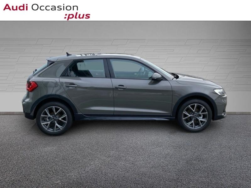 Voitures occasions Audi A1 Sportback Design Lens