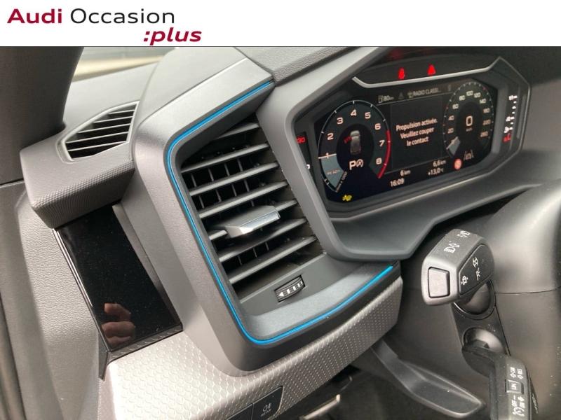 Voitures occasions Audi A1 Sportback Design Lens