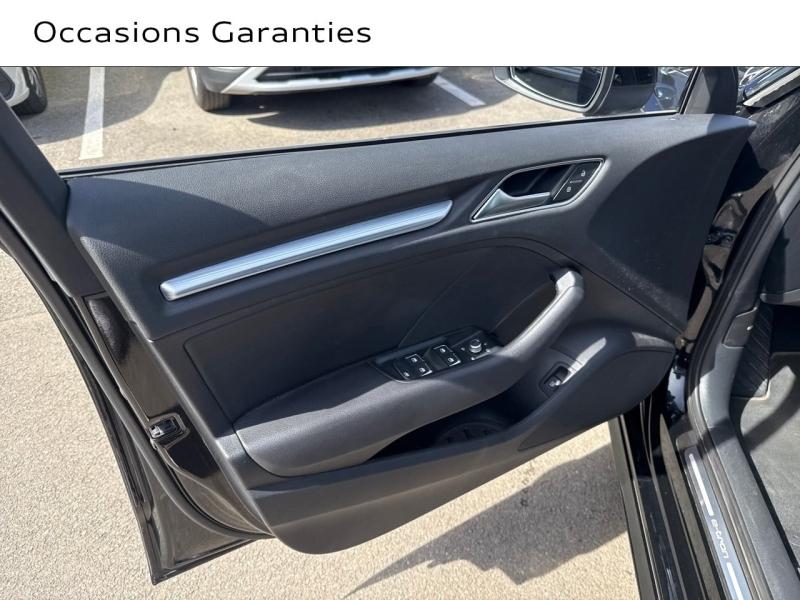 Voitures occasions Audi A3 Sportback Design luxe Lens