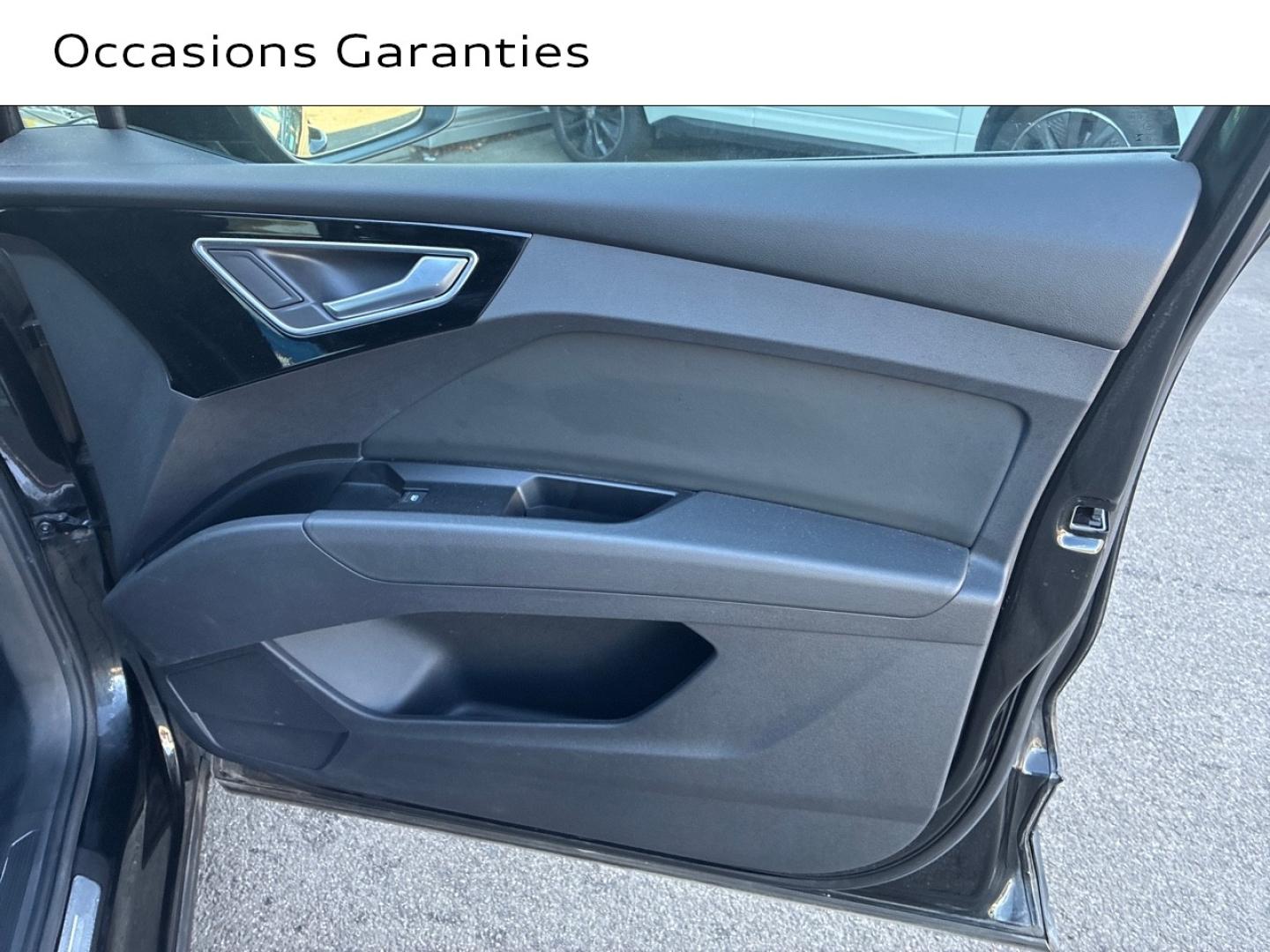 Voitures occasions Audi Q4 Sportback e-tron S line Lens