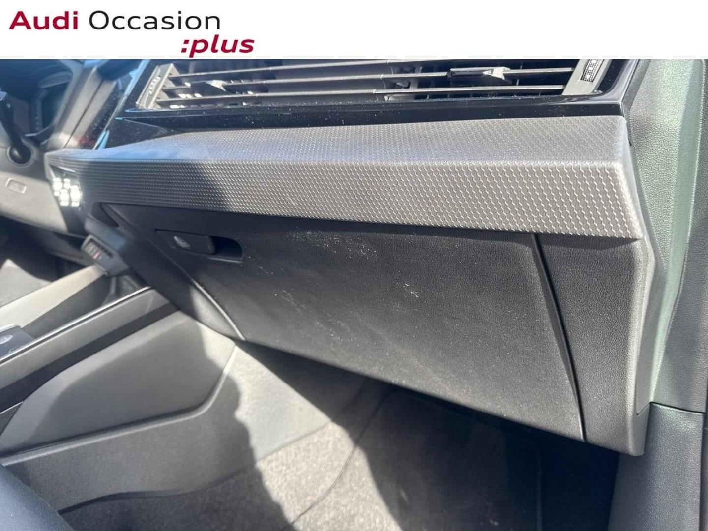 Voitures occasions Audi A1 Sportback Design Lens