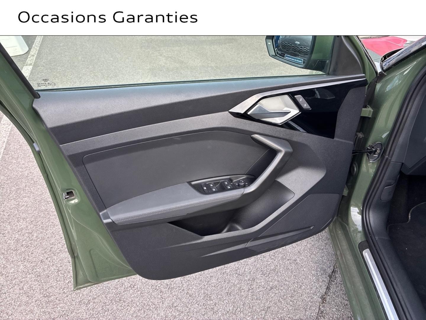Voitures occasions Audi A1 Sportback Design Lens