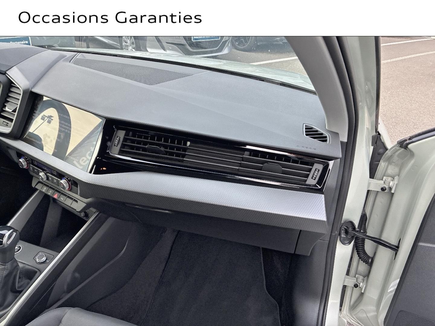 Voitures occasions Audi A1 Sportback Design Lens