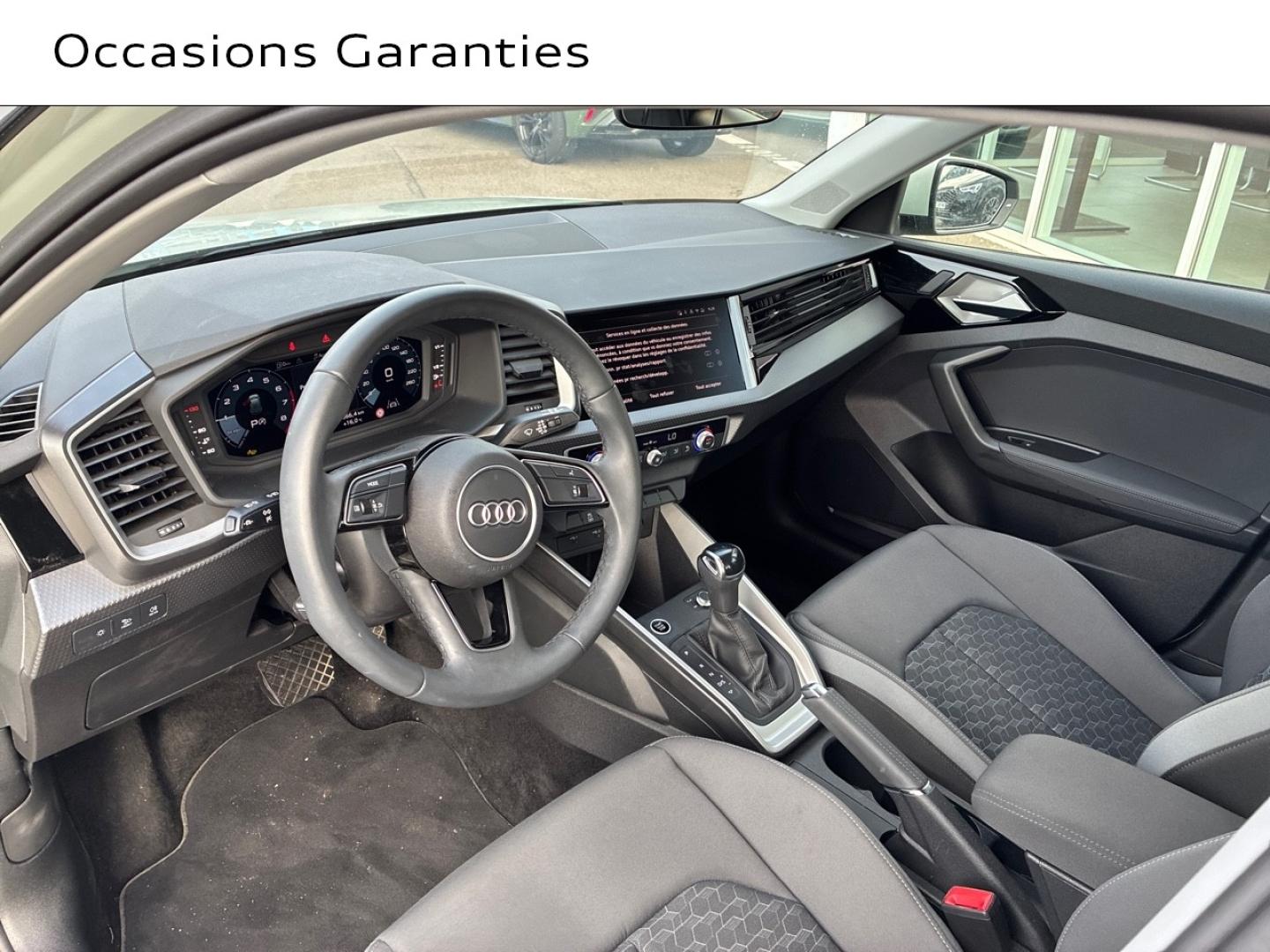 Voitures occasions Audi A1 Sportback Design Lens