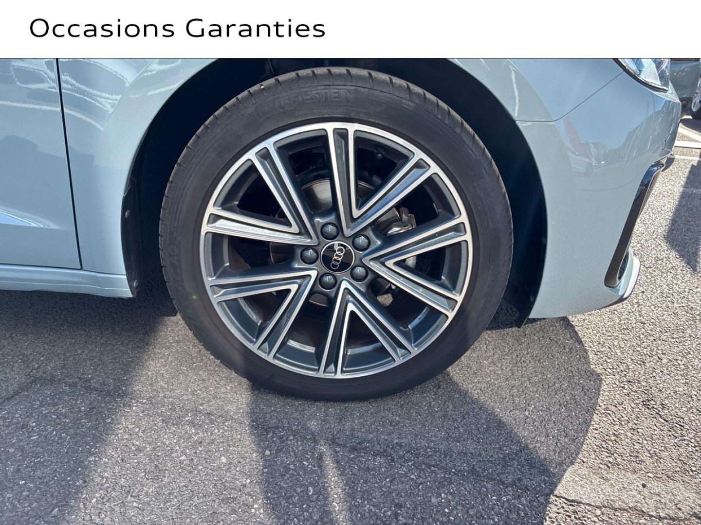 Voitures occasions Audi A1 Sportback Design Lens