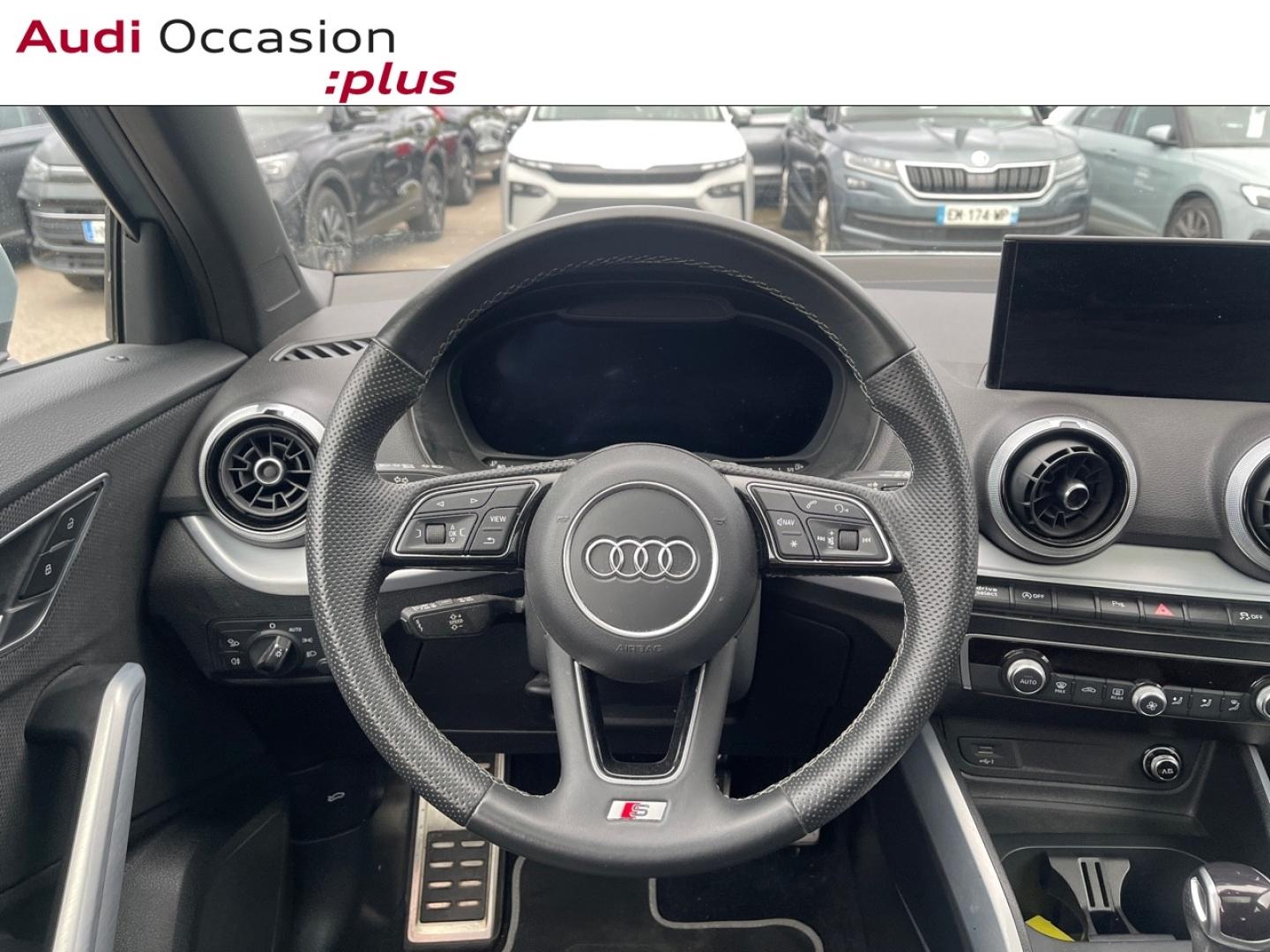 Voitures occasions Audi Q2 S line Lille