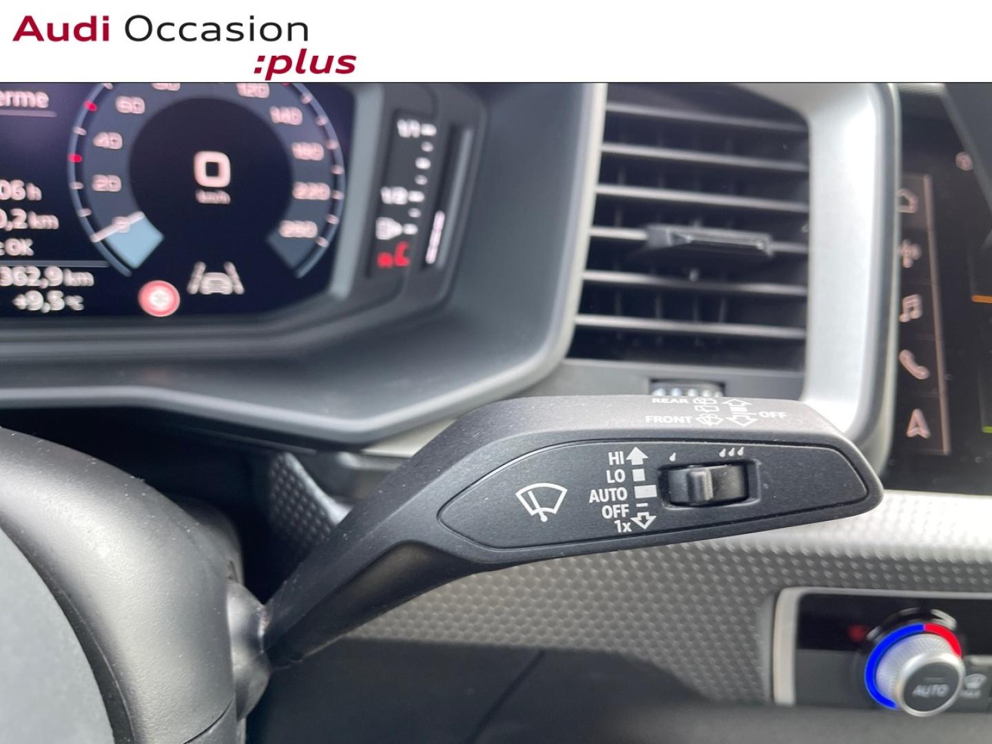 Voitures occasions Audi A1 Sportback Design Lens