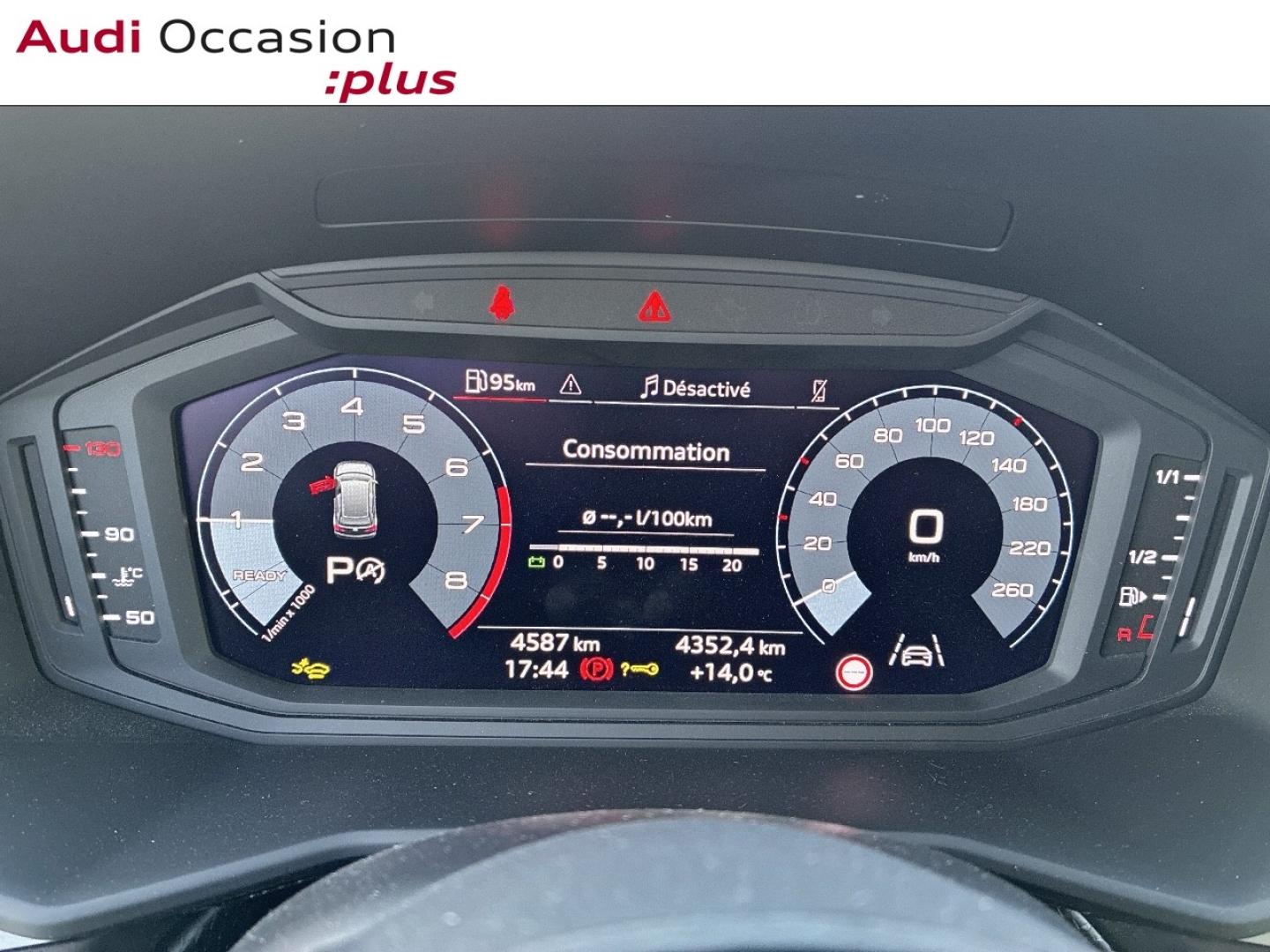 Voitures occasions Audi A1 Sportback Design Lens