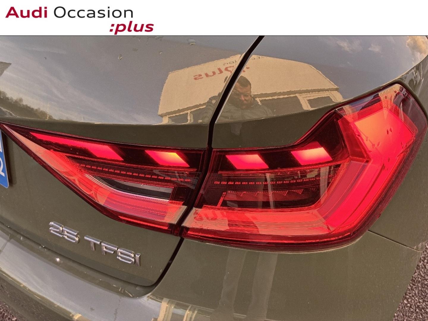 Voitures occasions Audi A1 Sportback Design Lens