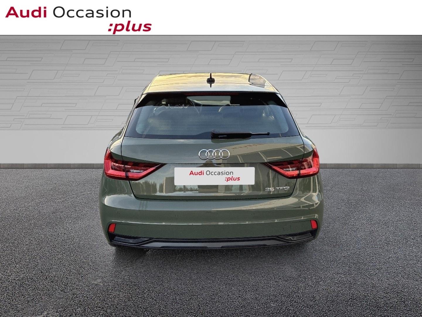 Voitures occasions Audi A1 Sportback Design Lens