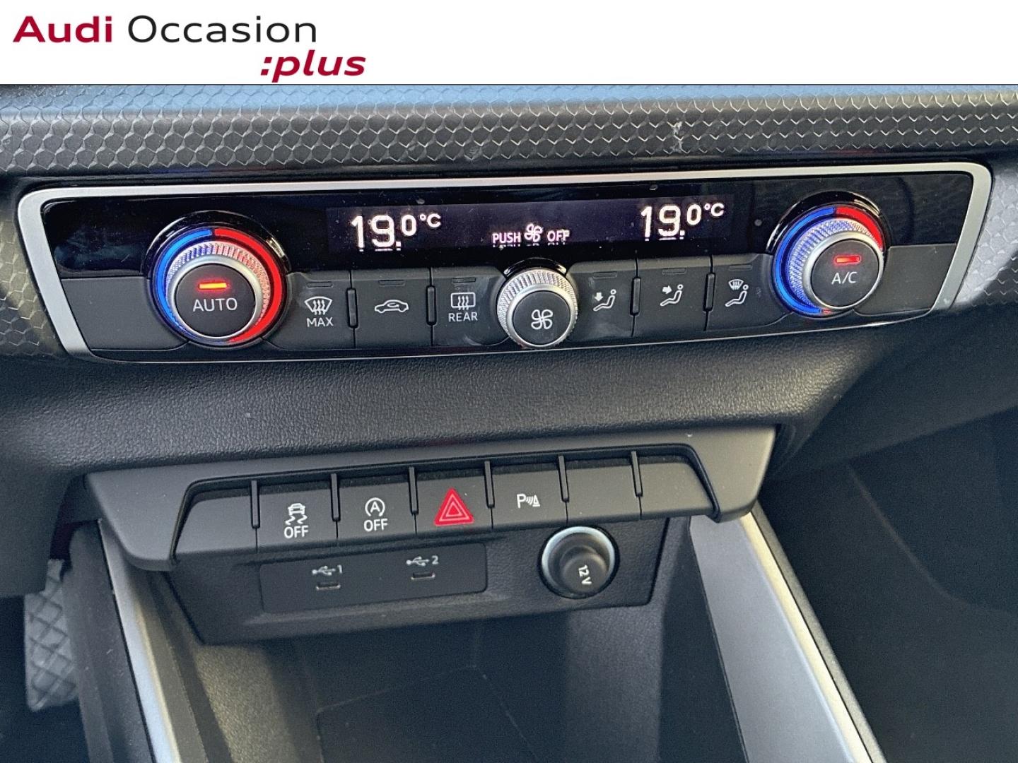 Voitures occasions Audi A1 Sportback Design Lens