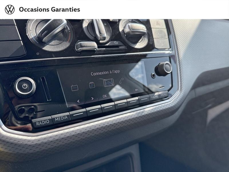 Voitures occasions VOLKSWAGEN up! Active Mozac