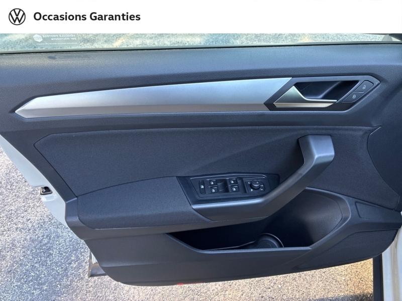 Voitures occasions VOLKSWAGEN T-ROC Life Mozac