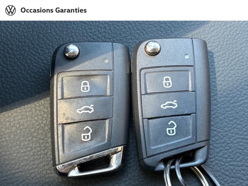 Voitures occasions VOLKSWAGEN T-ROC Life Mozac