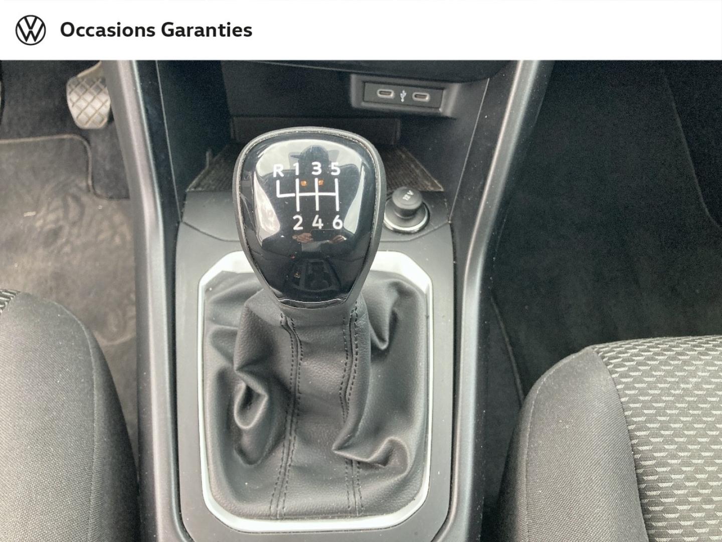 Voitures occasions VOLKSWAGEN T-ROC Base Mozac