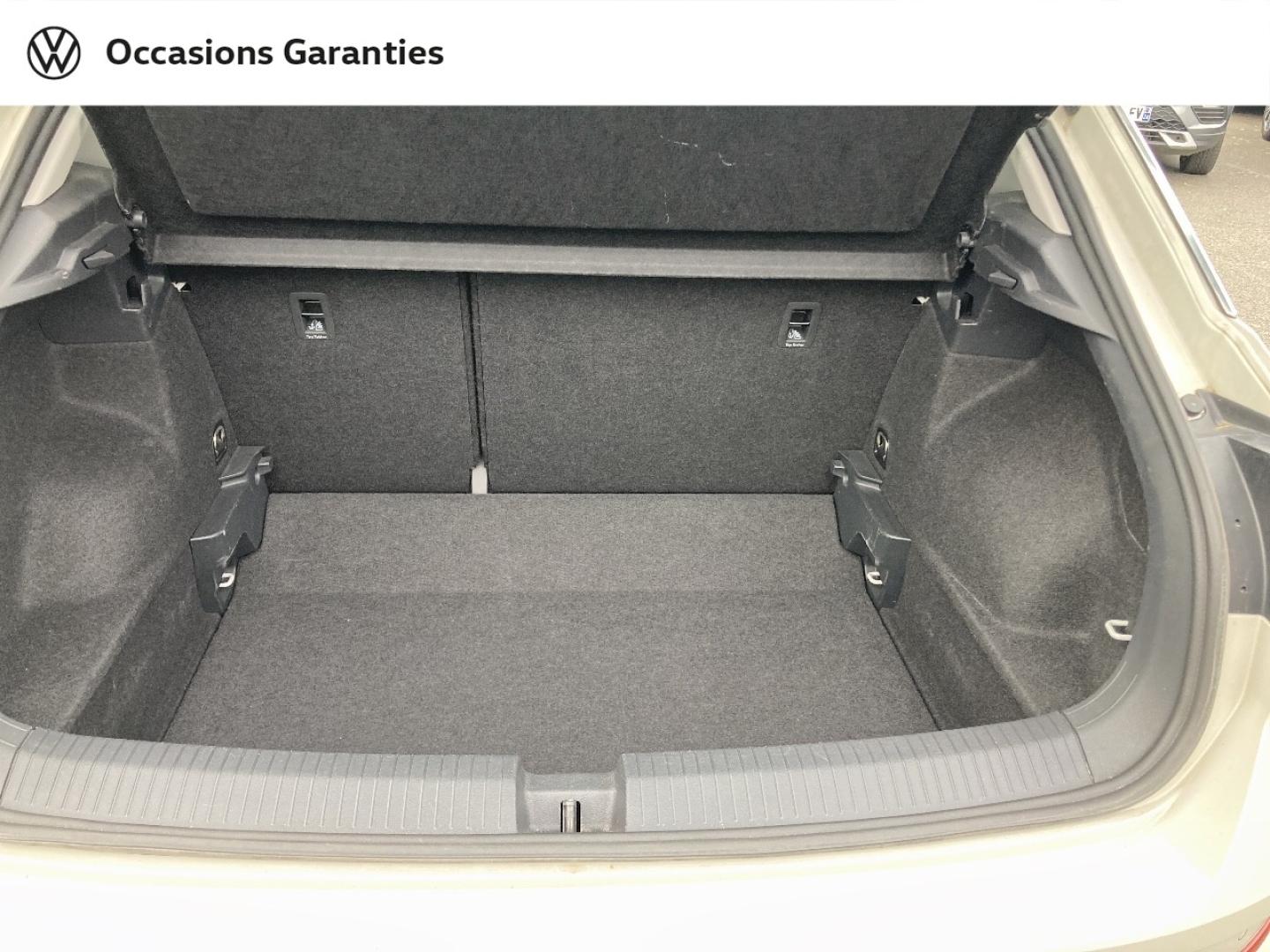 Voitures occasions VOLKSWAGEN T-ROC Base Mozac