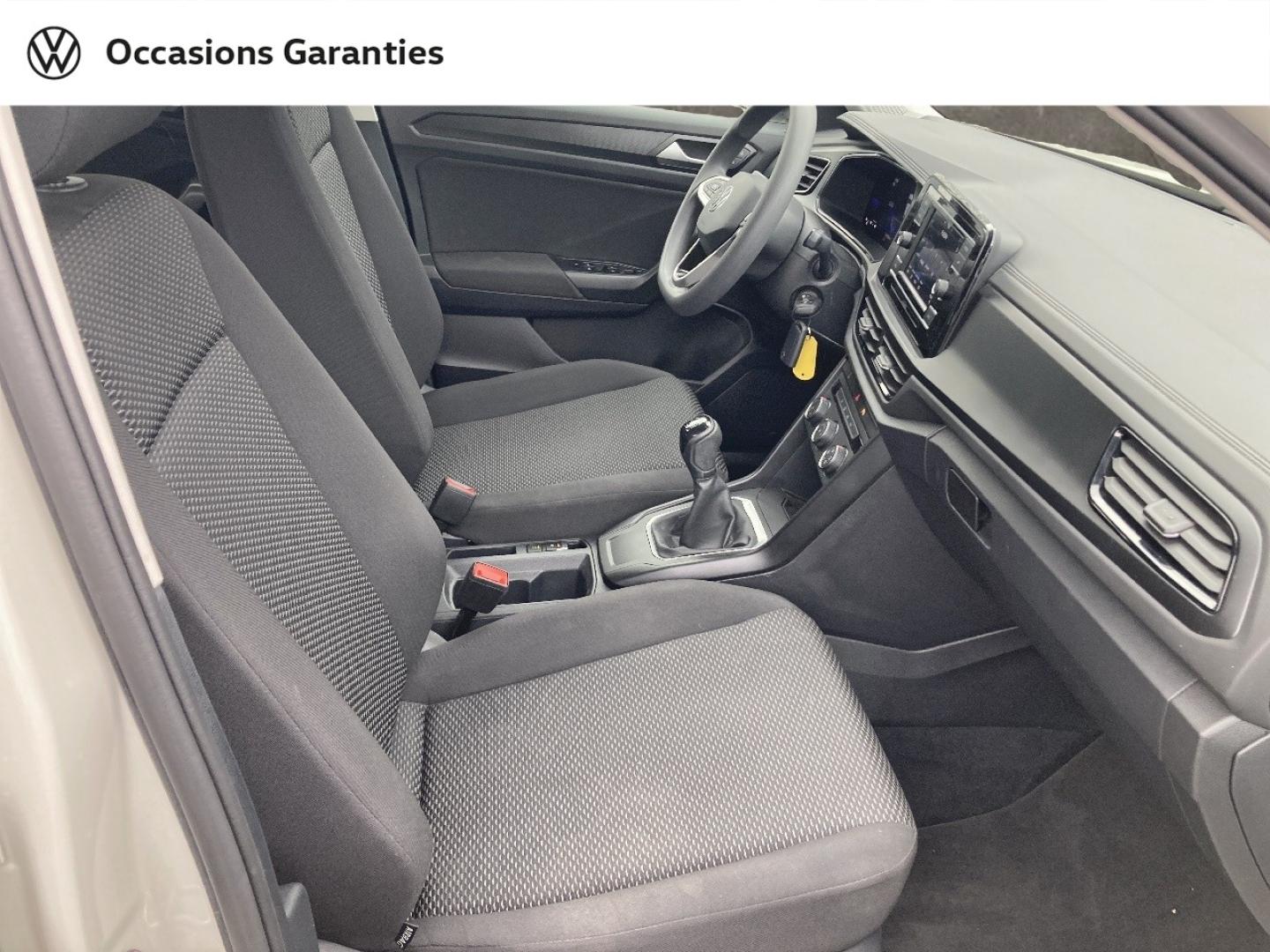 Voitures occasions VOLKSWAGEN T-ROC Base Mozac