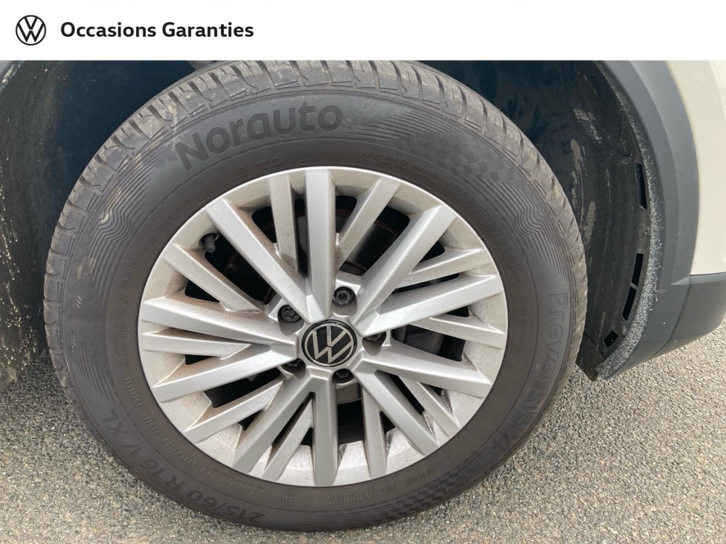 Voitures occasions VOLKSWAGEN T-ROC Base Mozac