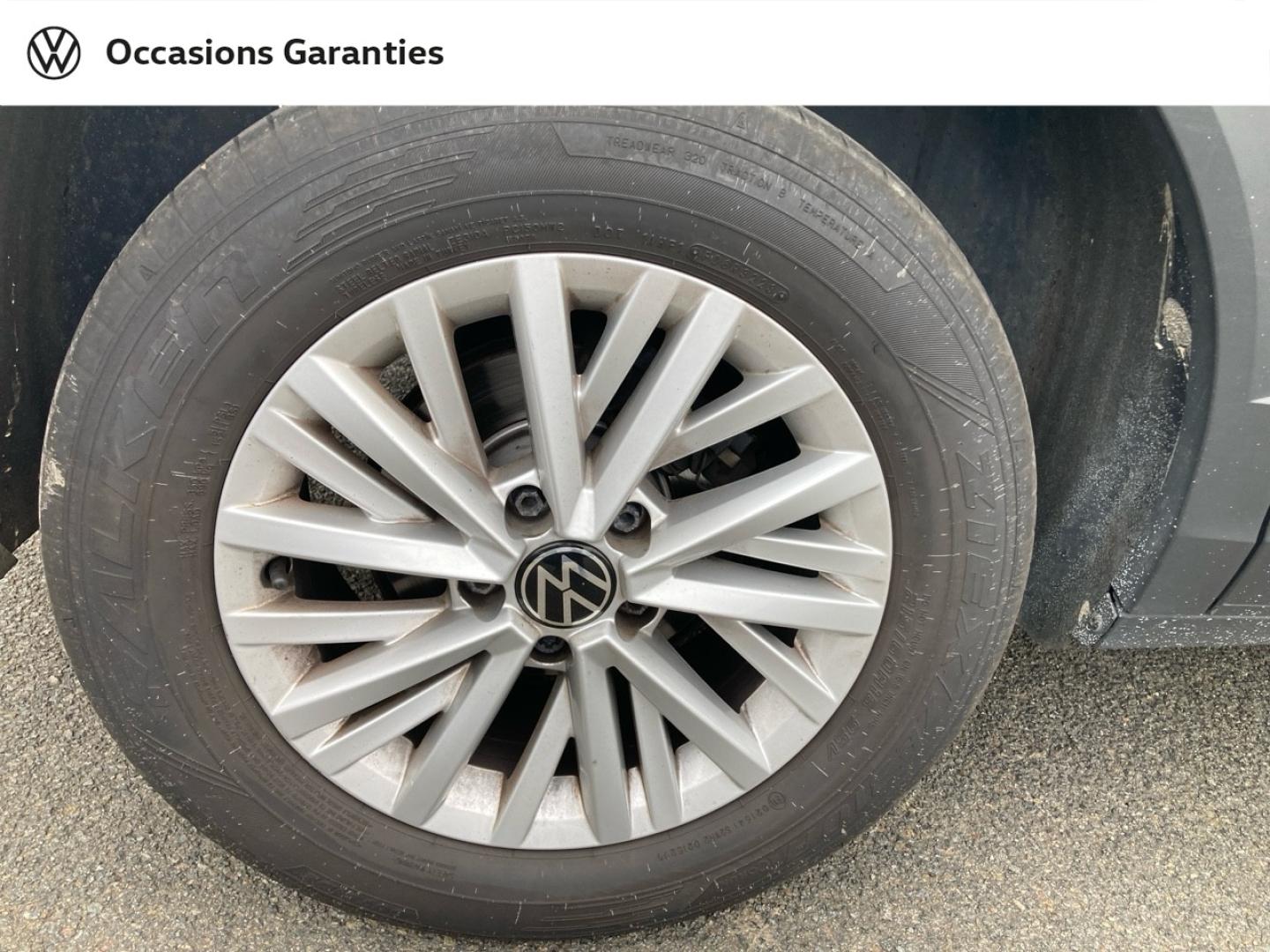 Voitures occasions VOLKSWAGEN T-ROC Base Mozac