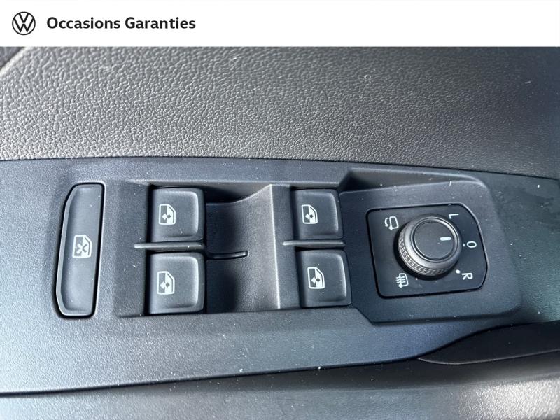 Voitures occasions VOLKSWAGEN T-CROSS Life Tech Clermont-Ferrand