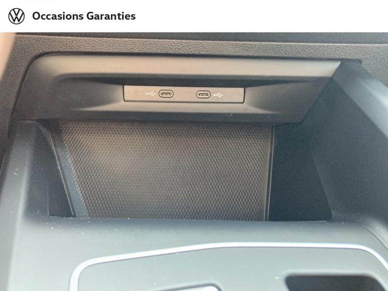 Voitures occasions VOLKSWAGEN GOLF R-Line Mozac