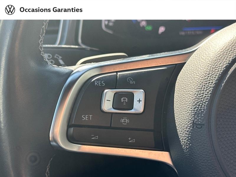 Voitures occasions VOLKSWAGEN T-ROC R-Line Mozac