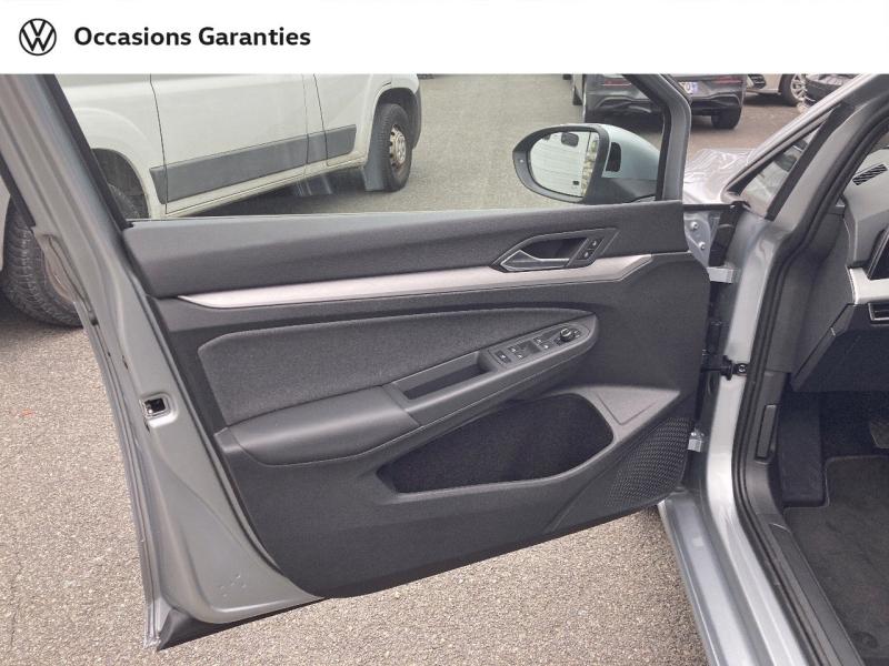Voitures occasions VOLKSWAGEN GOLF VW Edition Mozac