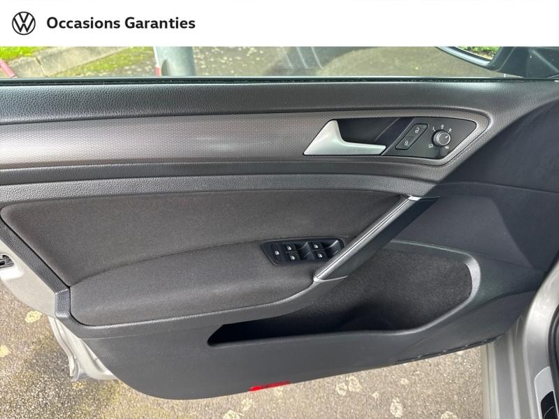 Voitures occasions VOLKSWAGEN GOLF Lounge Mozac