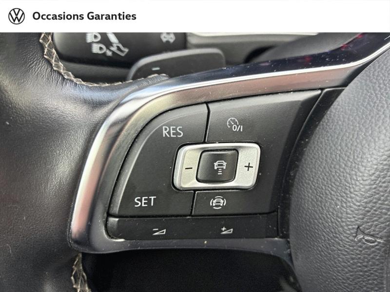 Voitures occasions VOLKSWAGEN T-ROC R-Line Mozac